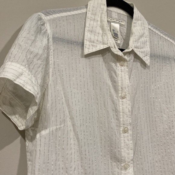 Crazy Horse by Liz Claiborne white button down cotton blouse - Picture 3 of 10